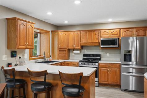 402 Windsor Drive Solon IA 52333