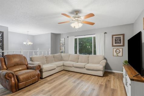 1104 N Miller West Liberty IA 52776