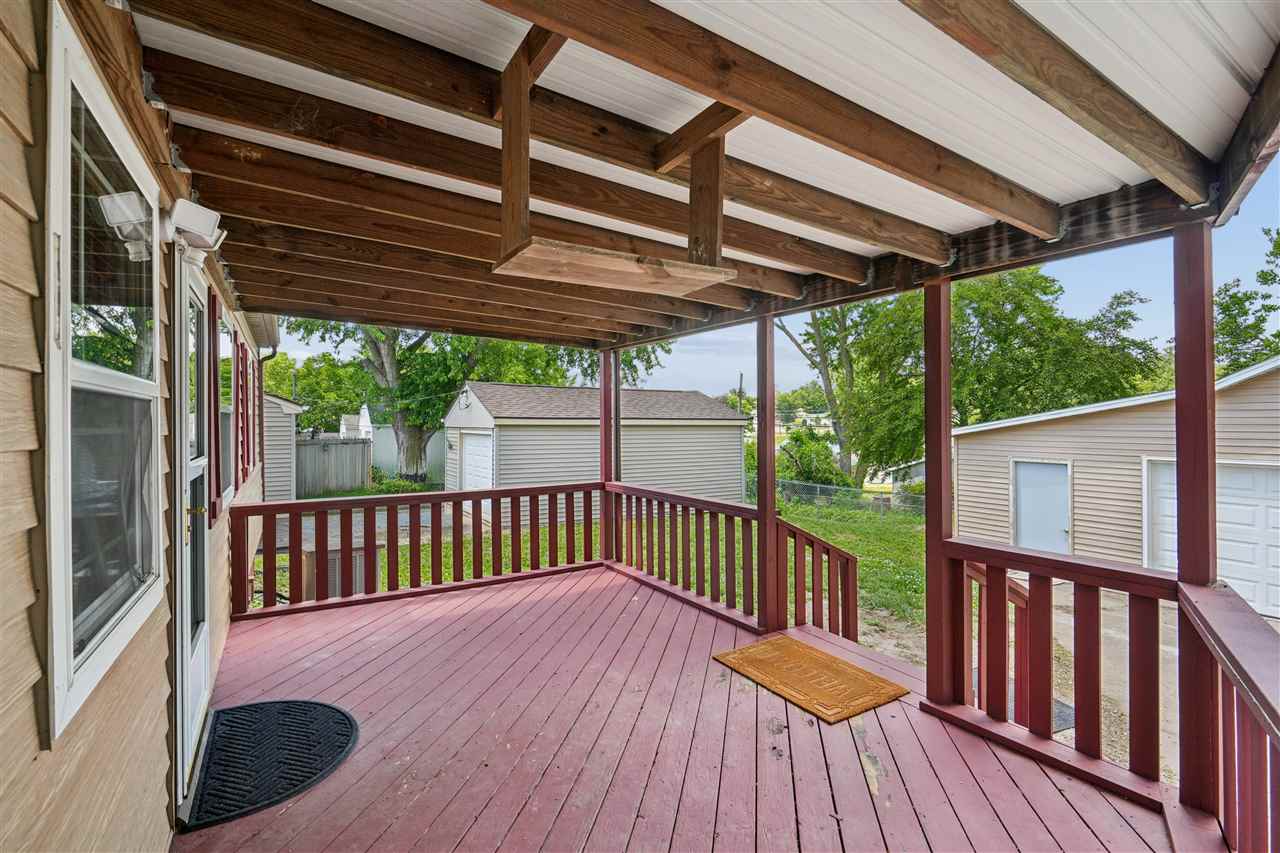 2432 9th Avenue SW Cedar Rapids IA 52404