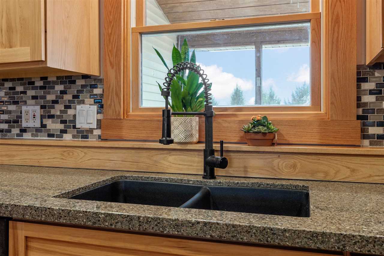 333 Hillview Drive SE Mt Vernon IA 52314