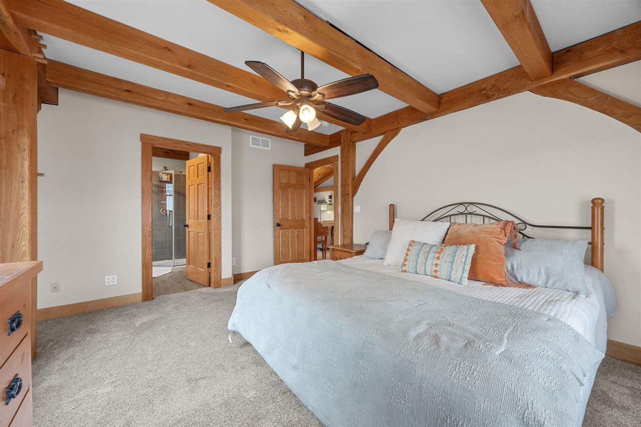 333 Hillview Drive SE Mt Vernon IA 52314