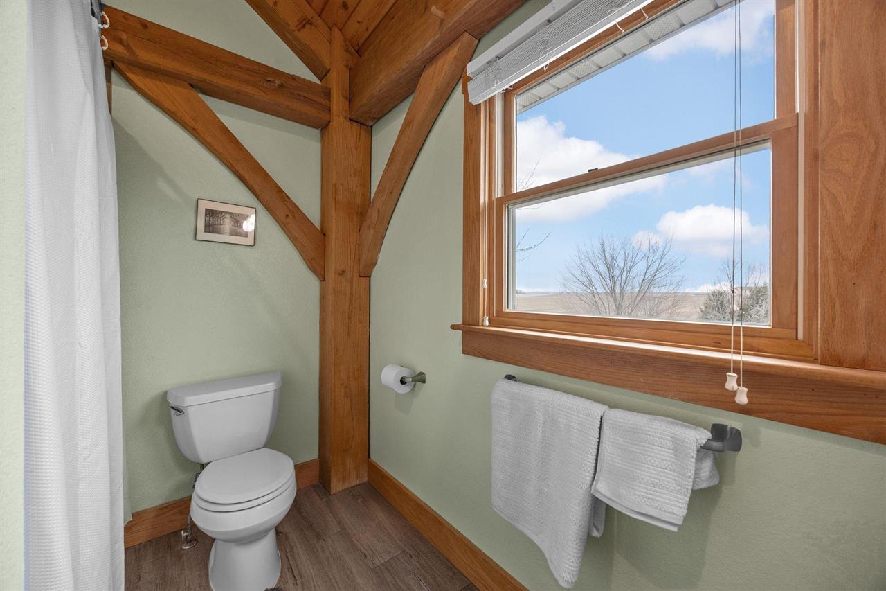 333 Hillview Drive SE Mt Vernon IA 52314