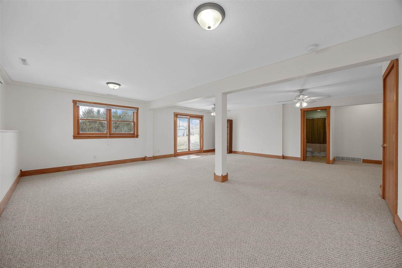 333 Hillview Drive SE Mt Vernon IA 52314
