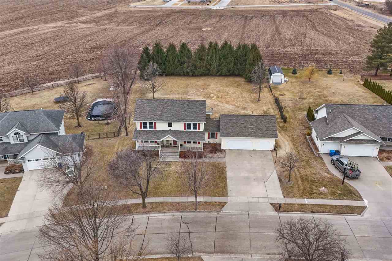 333 Hillview Drive SE Mt Vernon IA 52314