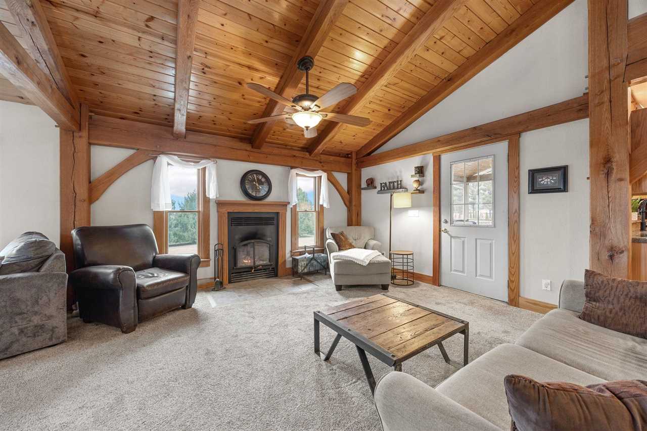 333 Hillview Drive SE Mt Vernon IA 52314