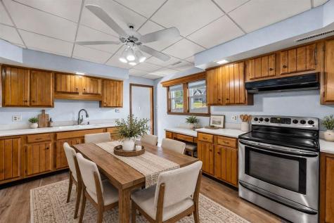 104 E Washington Street Norway IA 52318