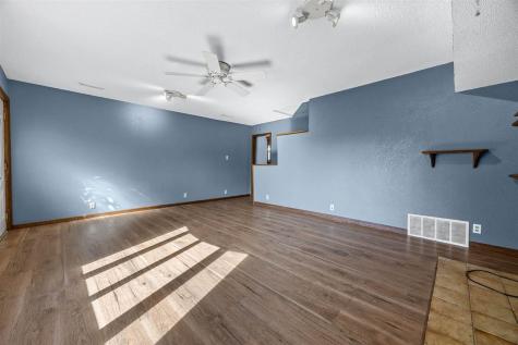 104 E Washington Street Norway IA 52318