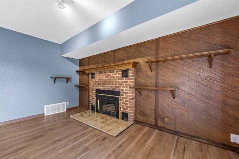 104 E Washington Street Norway IA 52318