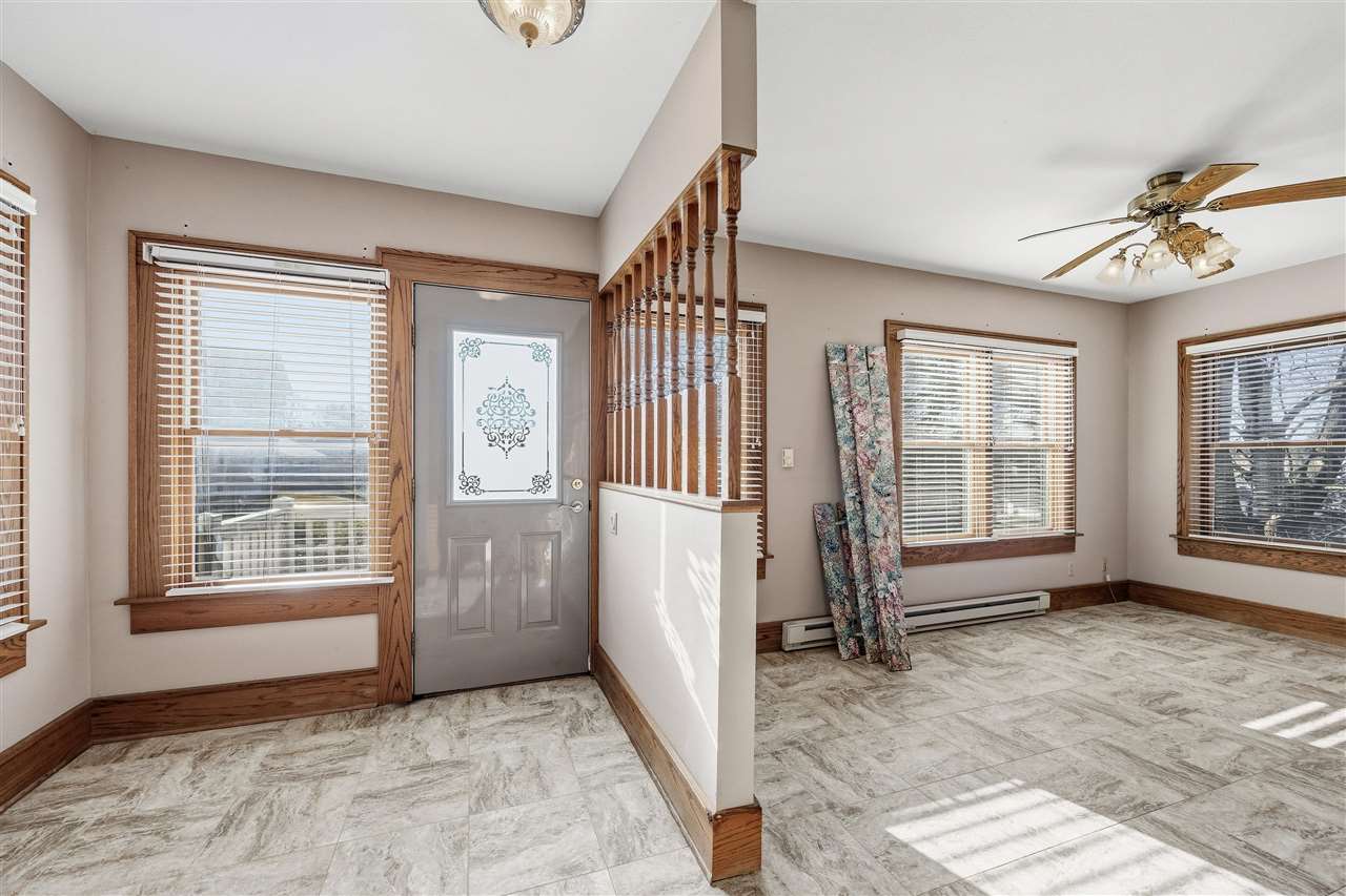 304 5th Street Victor IA 52347