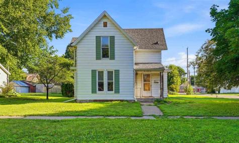 632 E Jefferson Street Washington IA 52353