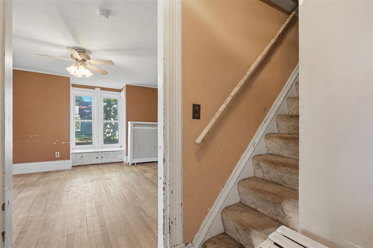 632 E Jefferson Street Washington IA 52353