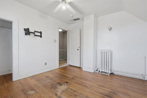 632 E Jefferson Street Washington IA 52353
