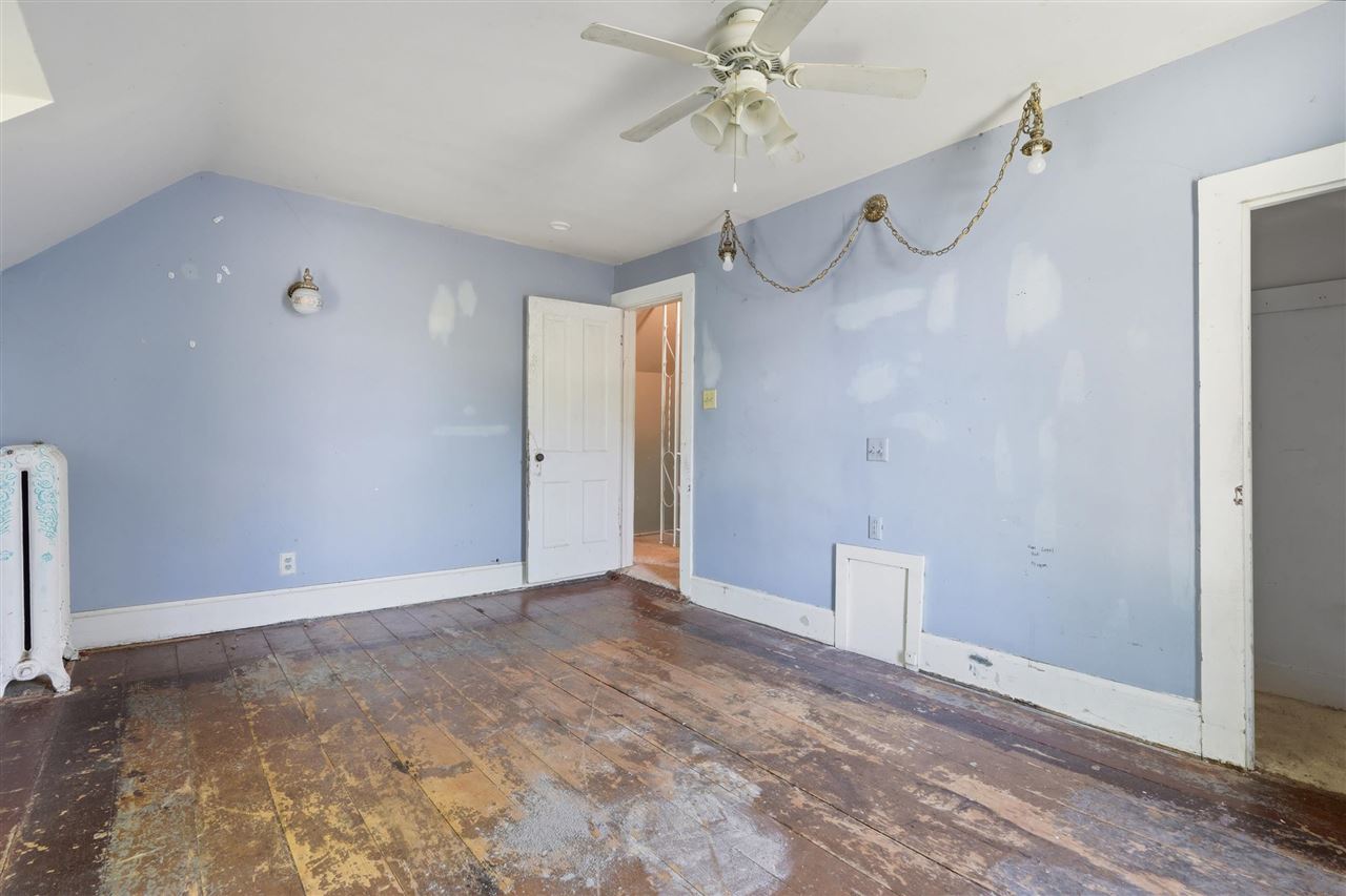 632 E Jefferson Street Washington IA 52353