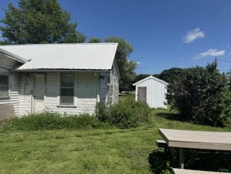 205 N Hamilton Street Keota IA 52248