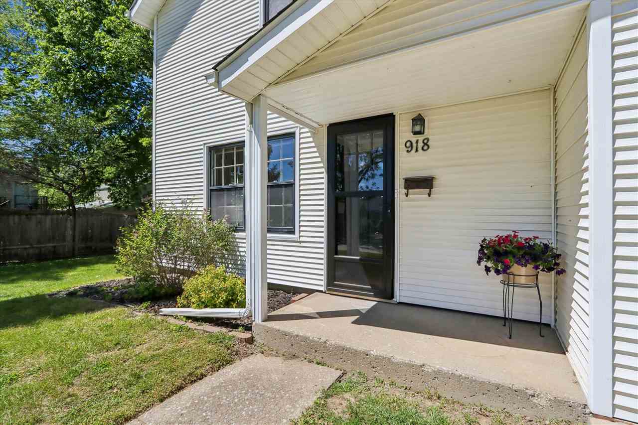918 Ginter Avenue Iowa City IA 52240