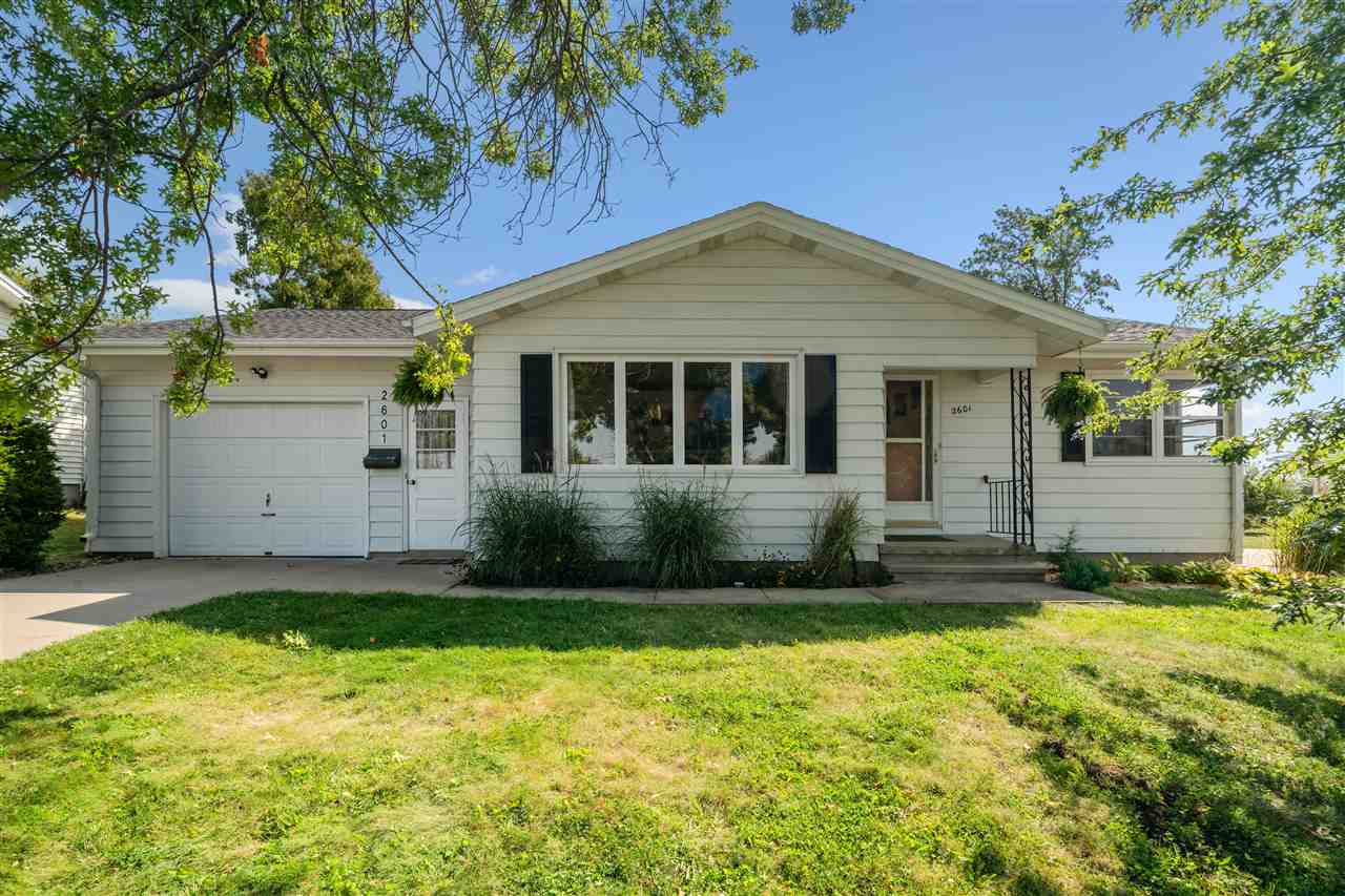 2601 Teresa Drive SW Cedar Rapids IA 52404