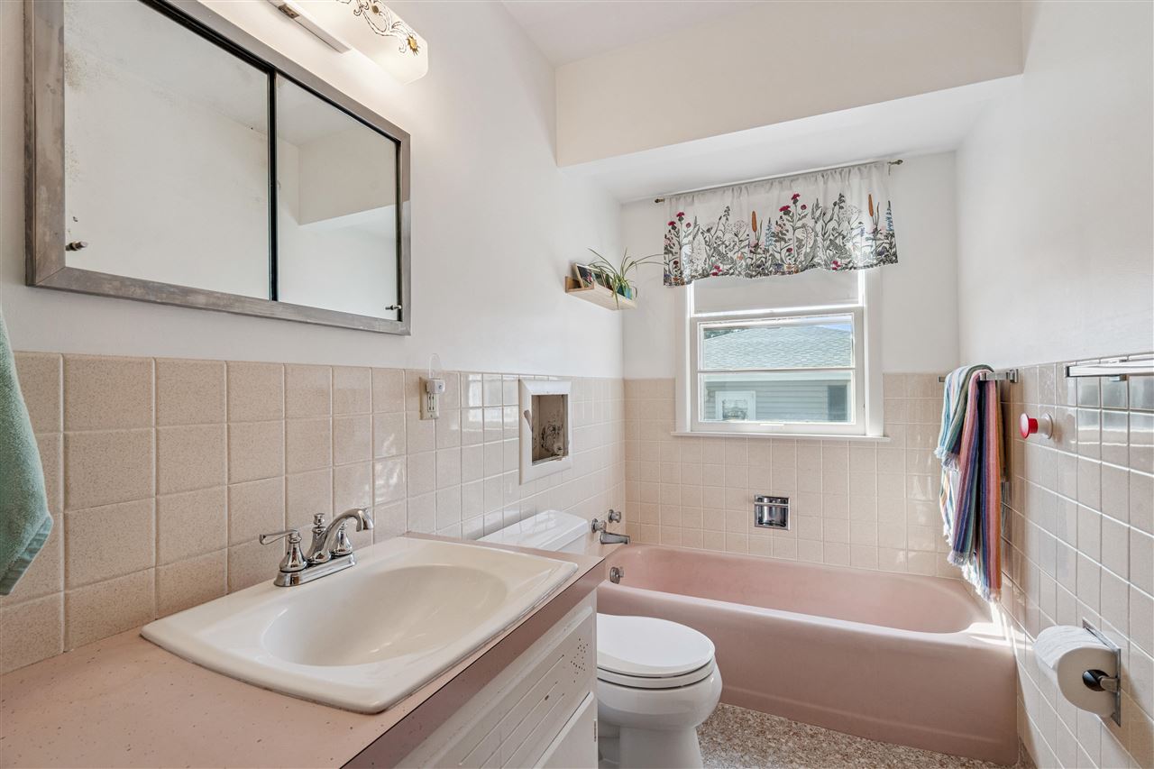 2601 Teresa Drive SW Cedar Rapids IA 52404