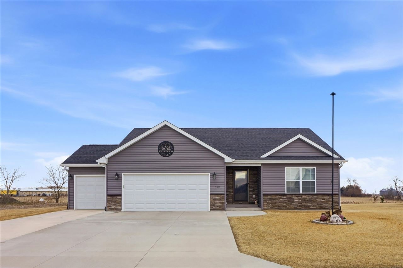 502 S 15th Avenue Washington IA 52353