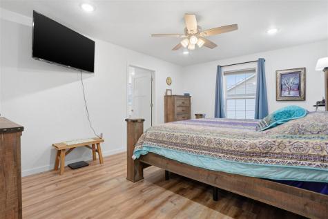 502 S 15th Avenue Washington IA 52353