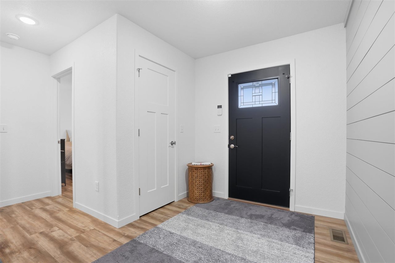 502 S 15th Avenue Washington IA 52353