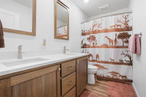 502 S 15th Avenue Washington IA 52353