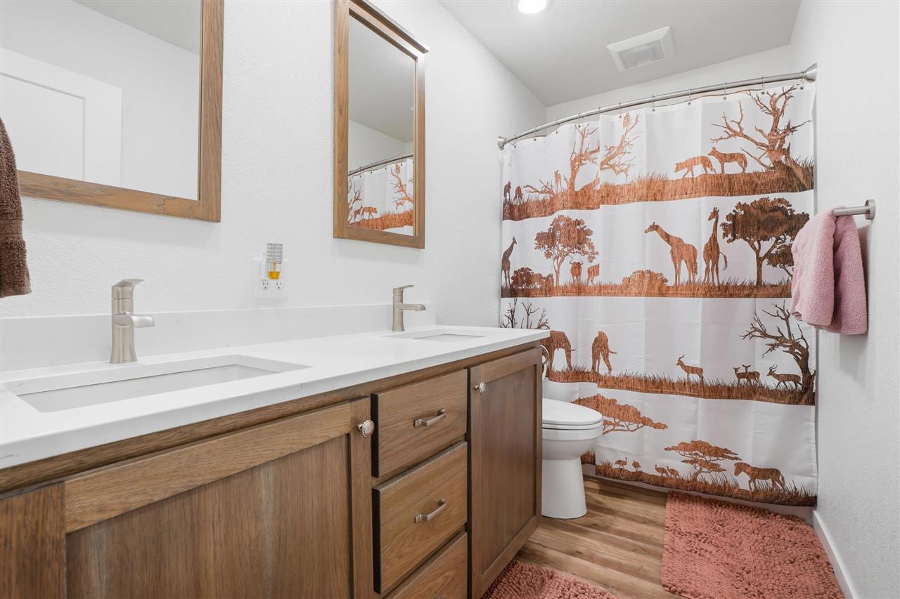 502 S 15th Avenue Washington IA 52353
