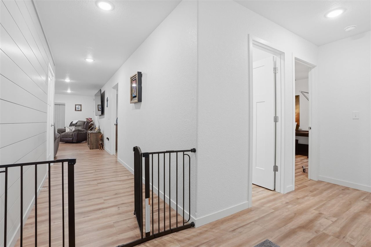 502 S 15th Avenue Washington IA 52353