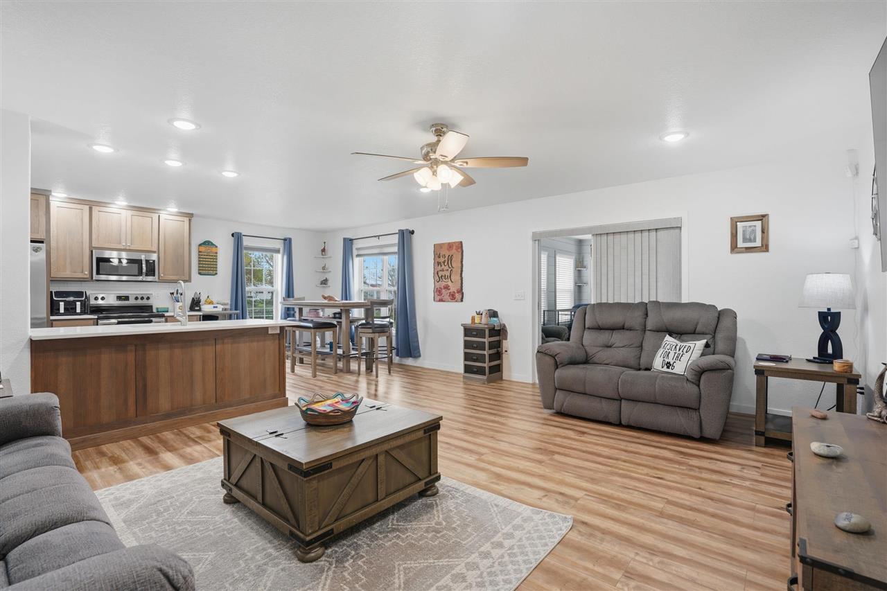 502 S 15th Avenue Washington IA 52353