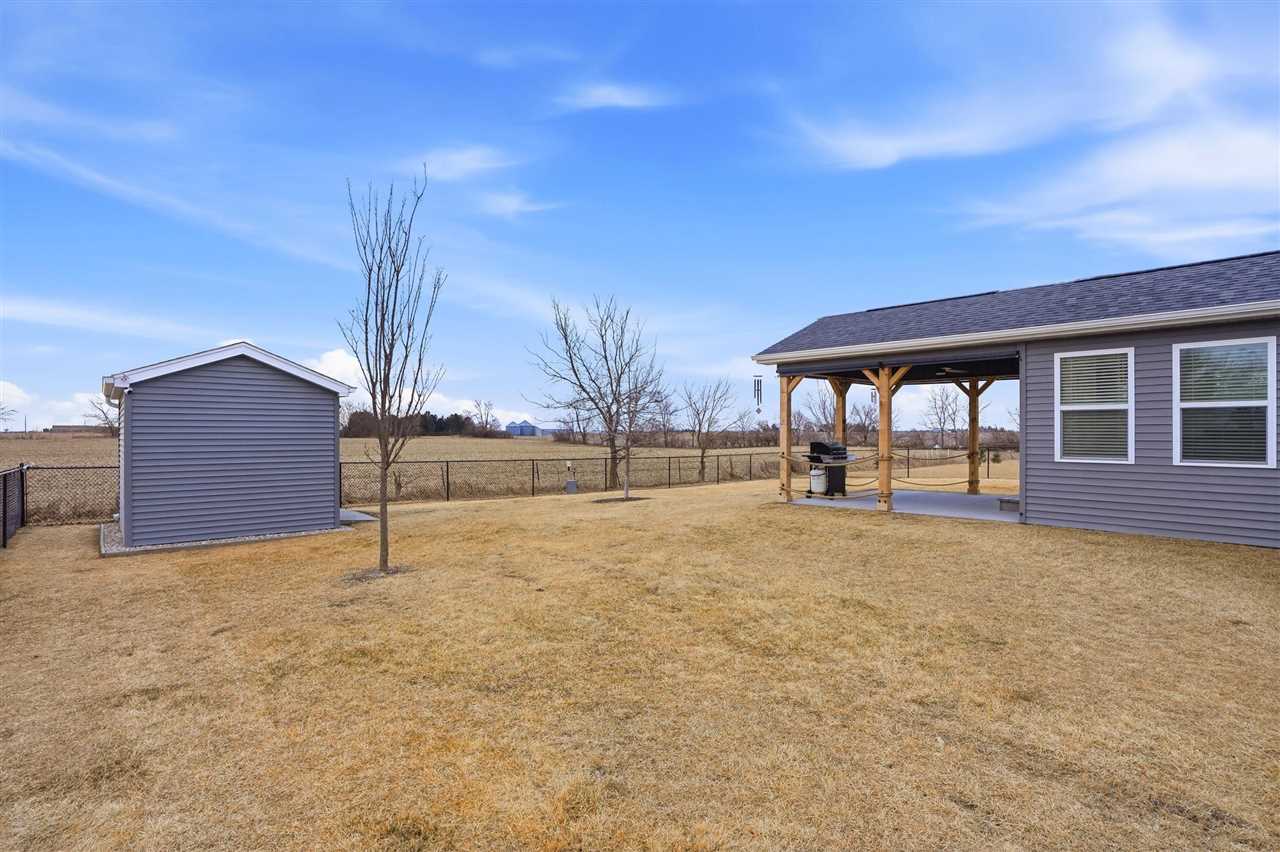 502 S 15th Avenue Washington IA 52353