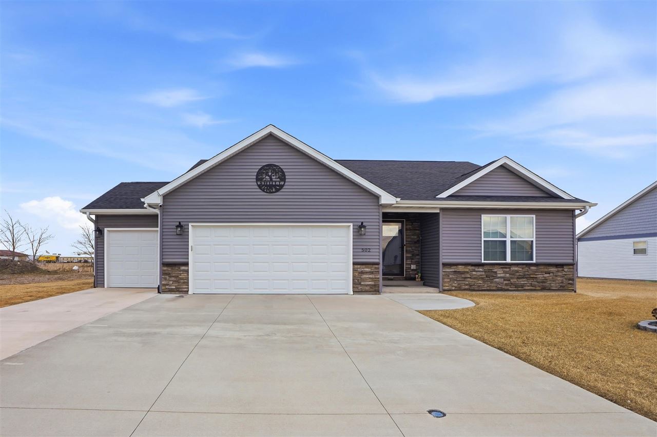 502 S 15th Avenue Washington IA 52353