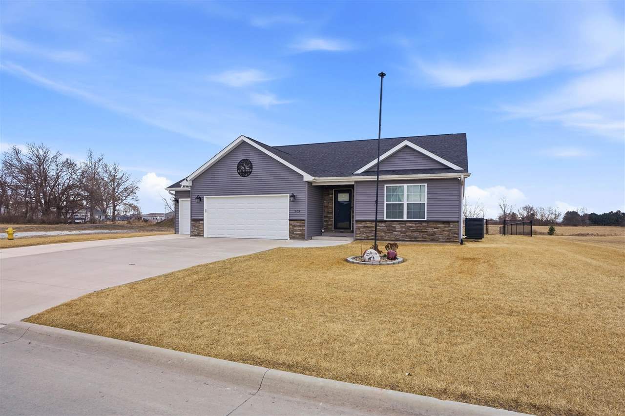 502 S 15th Avenue Washington IA 52353