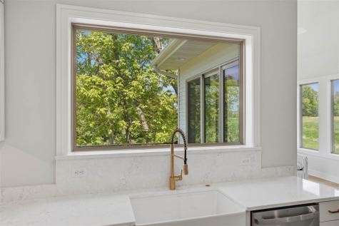 1204 Timber Trail Solon IA 52333