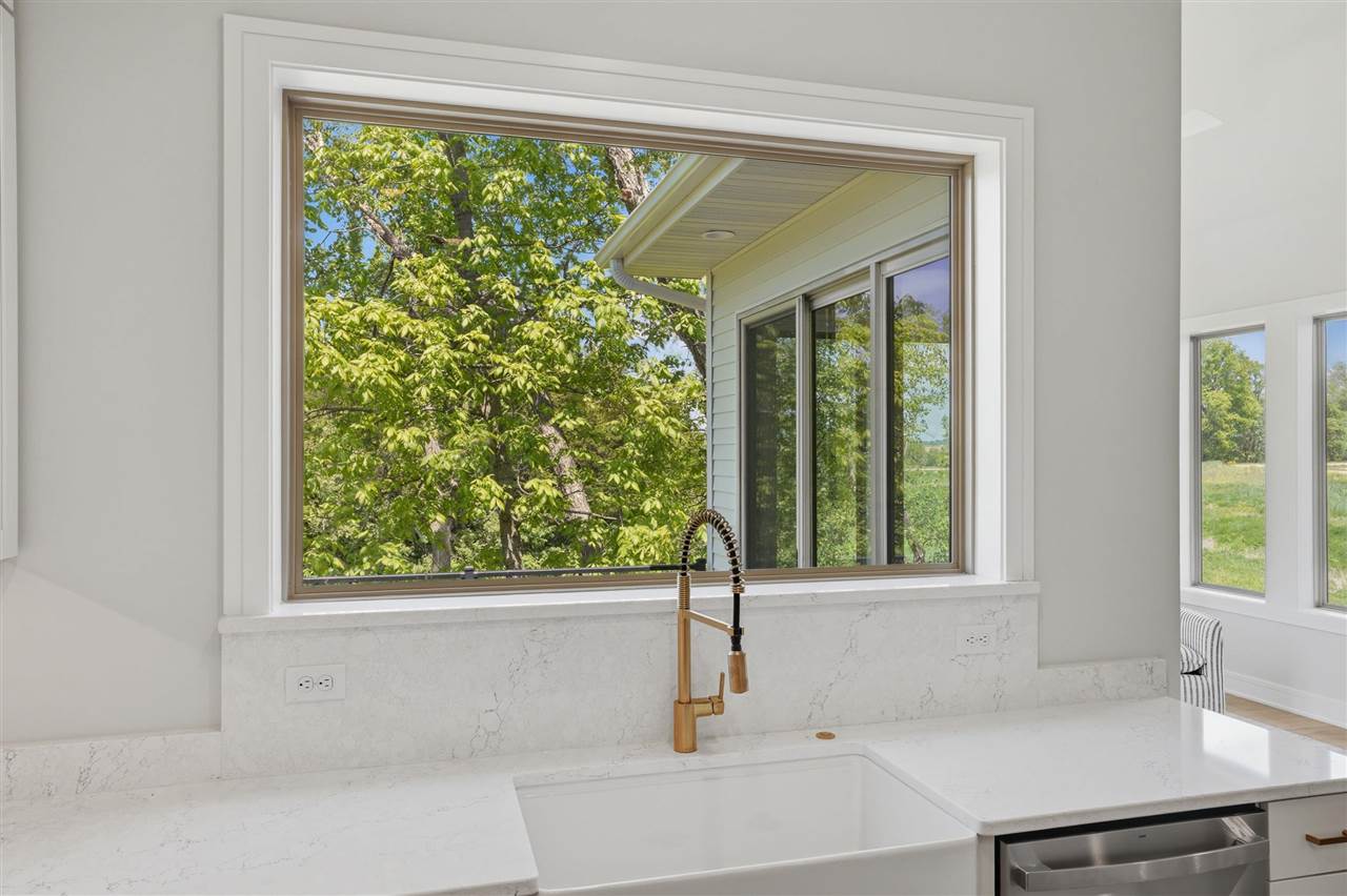1204 Timber Trail Solon IA 52333