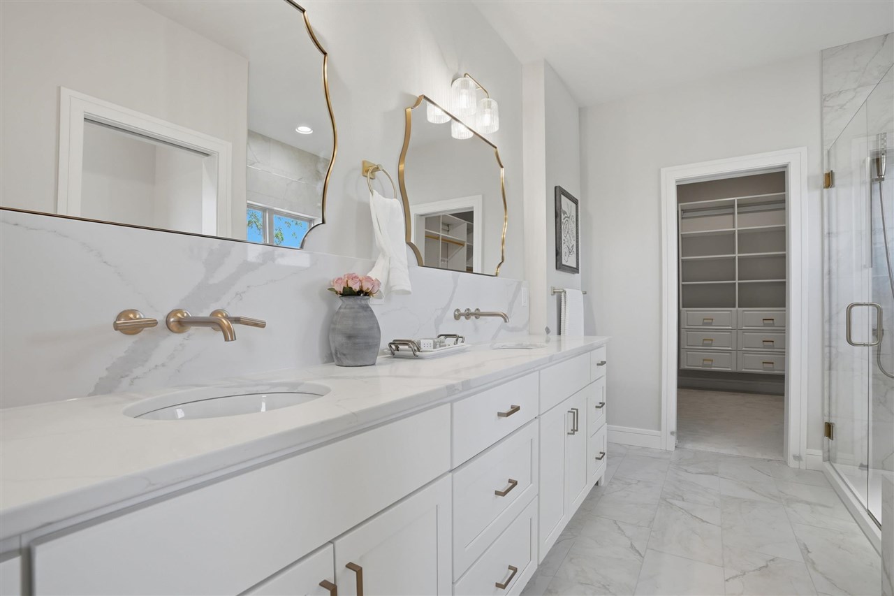 1204 Timber Trail Solon IA 52333