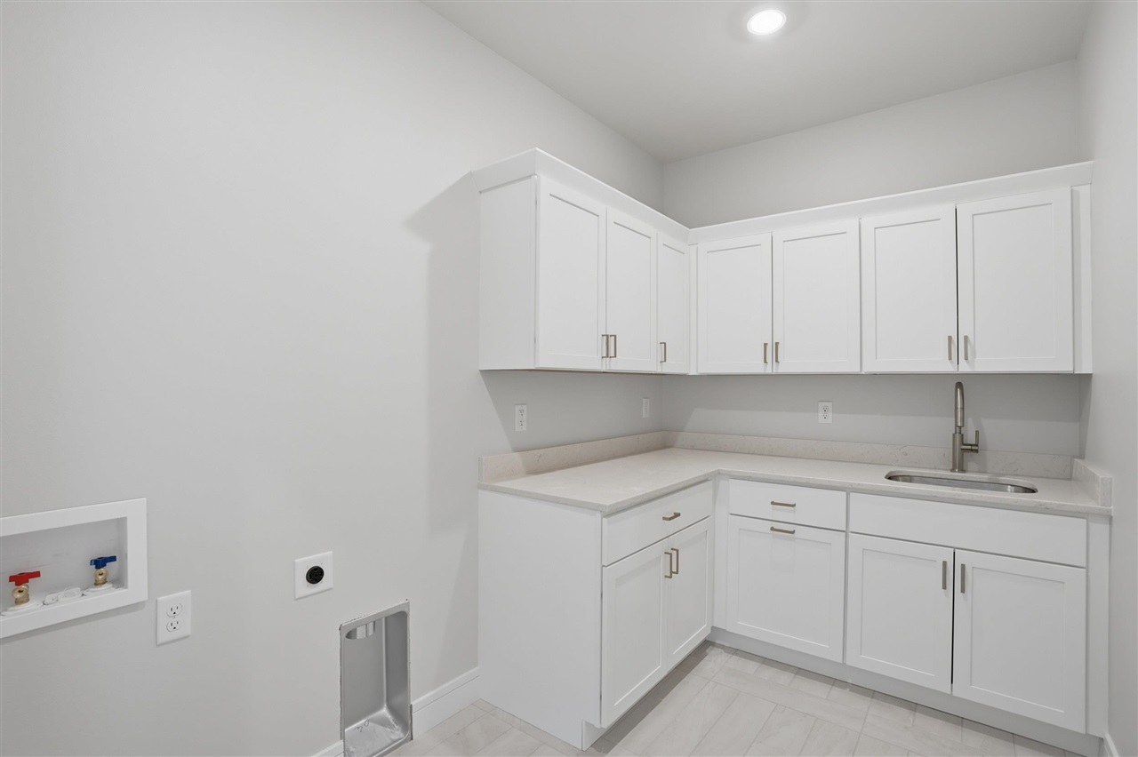1204 Timber Trail Solon IA 52333