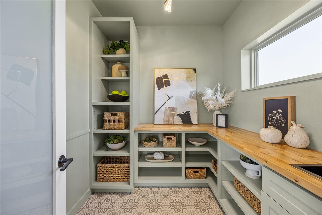 1392 Tamarack Trail Iowa City IA 52245