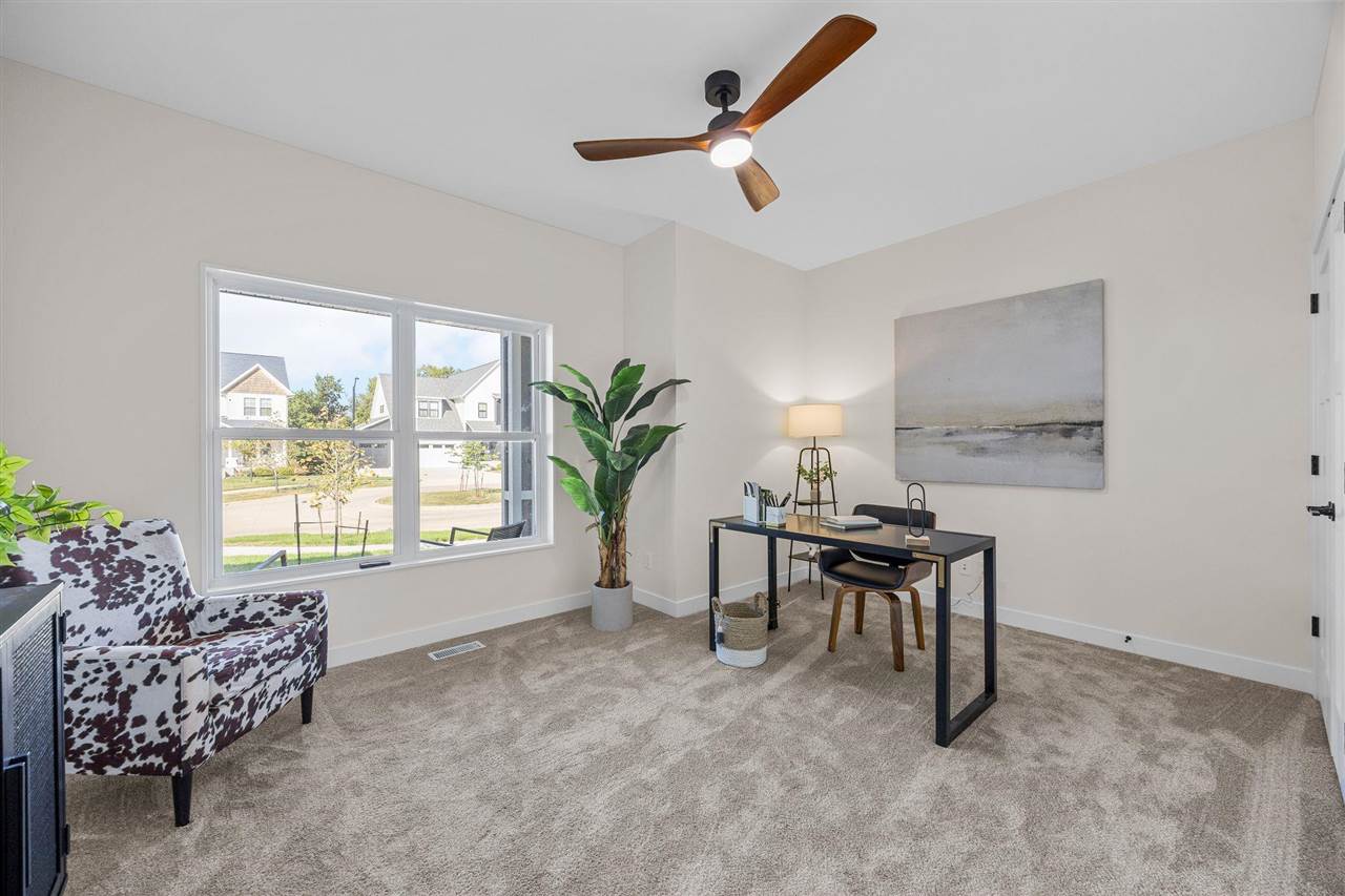 1392 Tamarack Trail Iowa City IA 52245