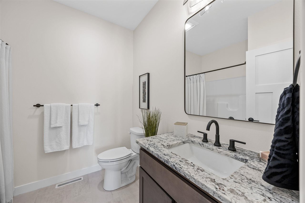 1392 Tamarack Trail Iowa City IA 52245