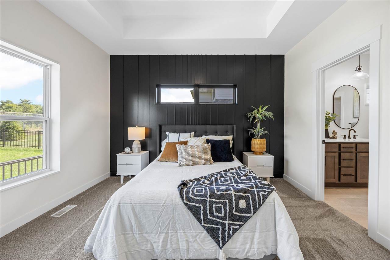 1392 Tamarack Trail Iowa City IA 52245