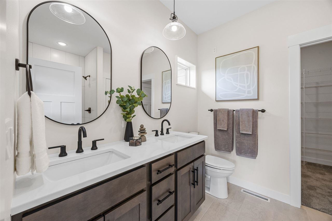 1392 Tamarack Trail Iowa City IA 52245