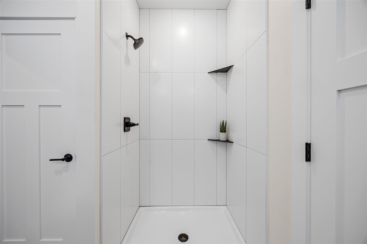 1392 Tamarack Trail Iowa City IA 52245