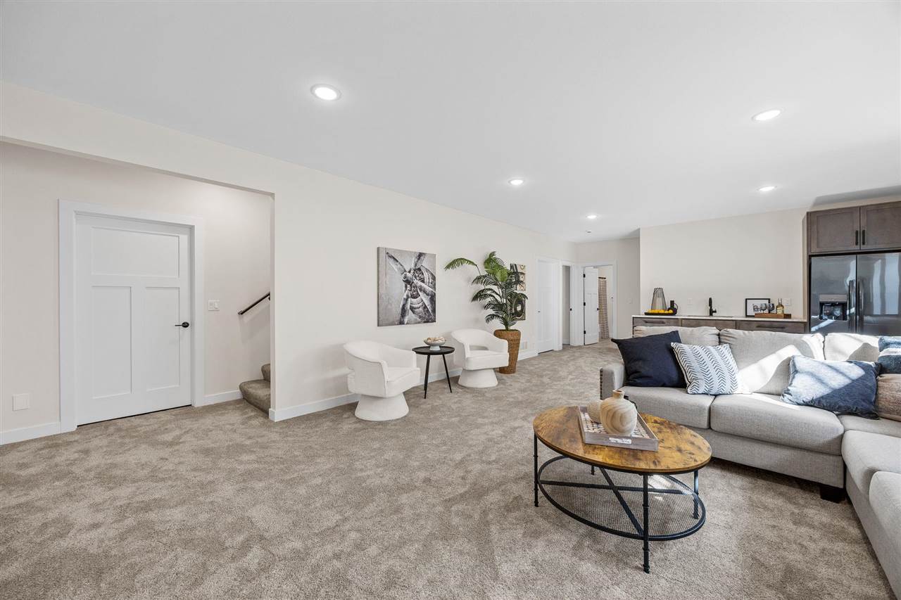 1392 Tamarack Trail Iowa City IA 52245