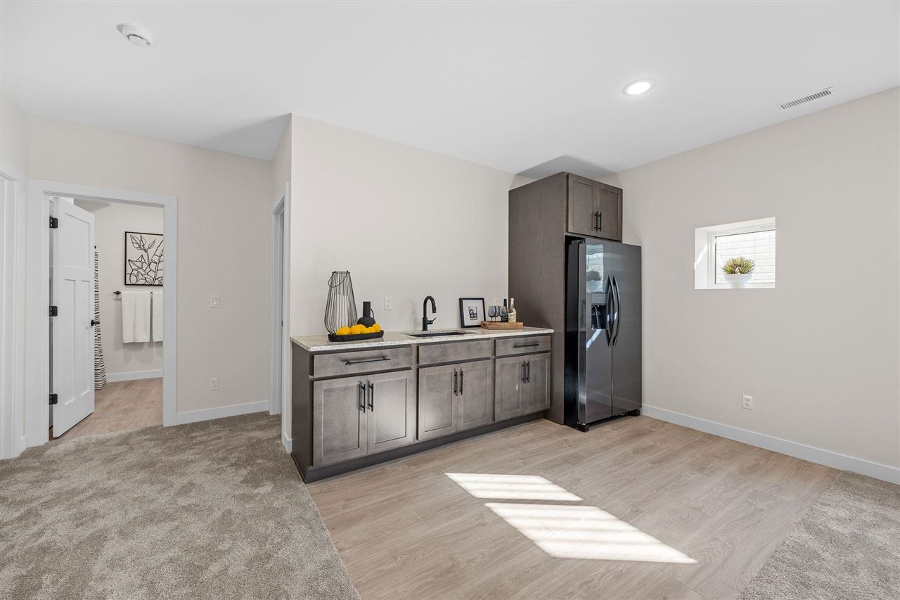 1392 Tamarack Trail Iowa City IA 52245