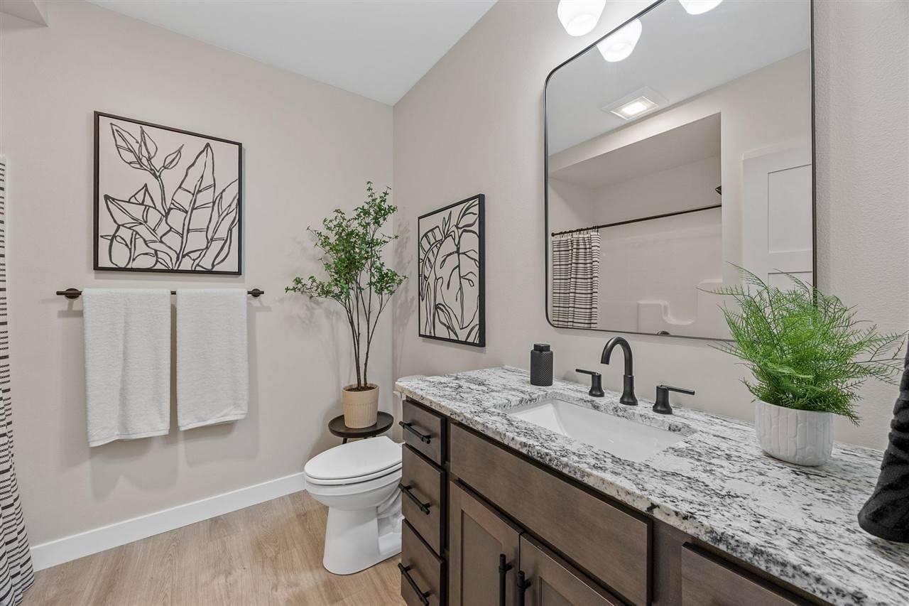 1392 Tamarack Trail Iowa City IA 52245