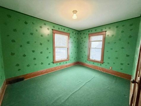100 E Welsh Street Williamsburg IA 52361