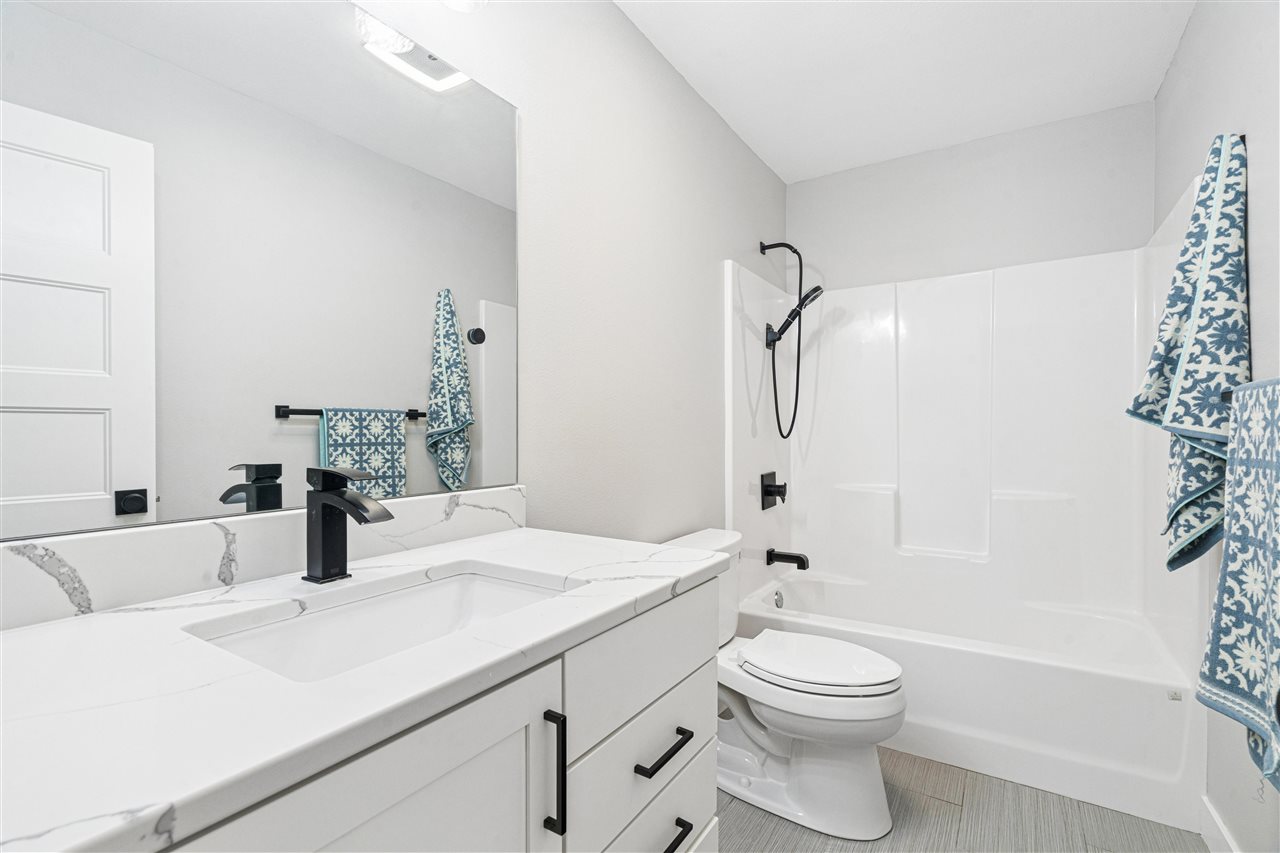 1445 Salm Drive North Liberty IA 52317