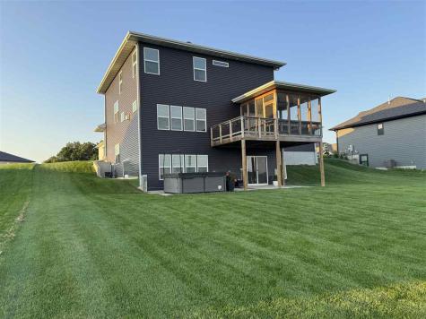1445 Salm Drive North Liberty IA 52317