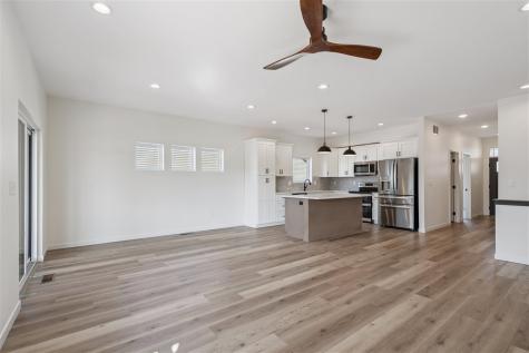 4 Lazy Brook Drive West Branch IA 52358