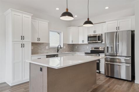 4 Lazy Brook Drive West Branch IA 52358