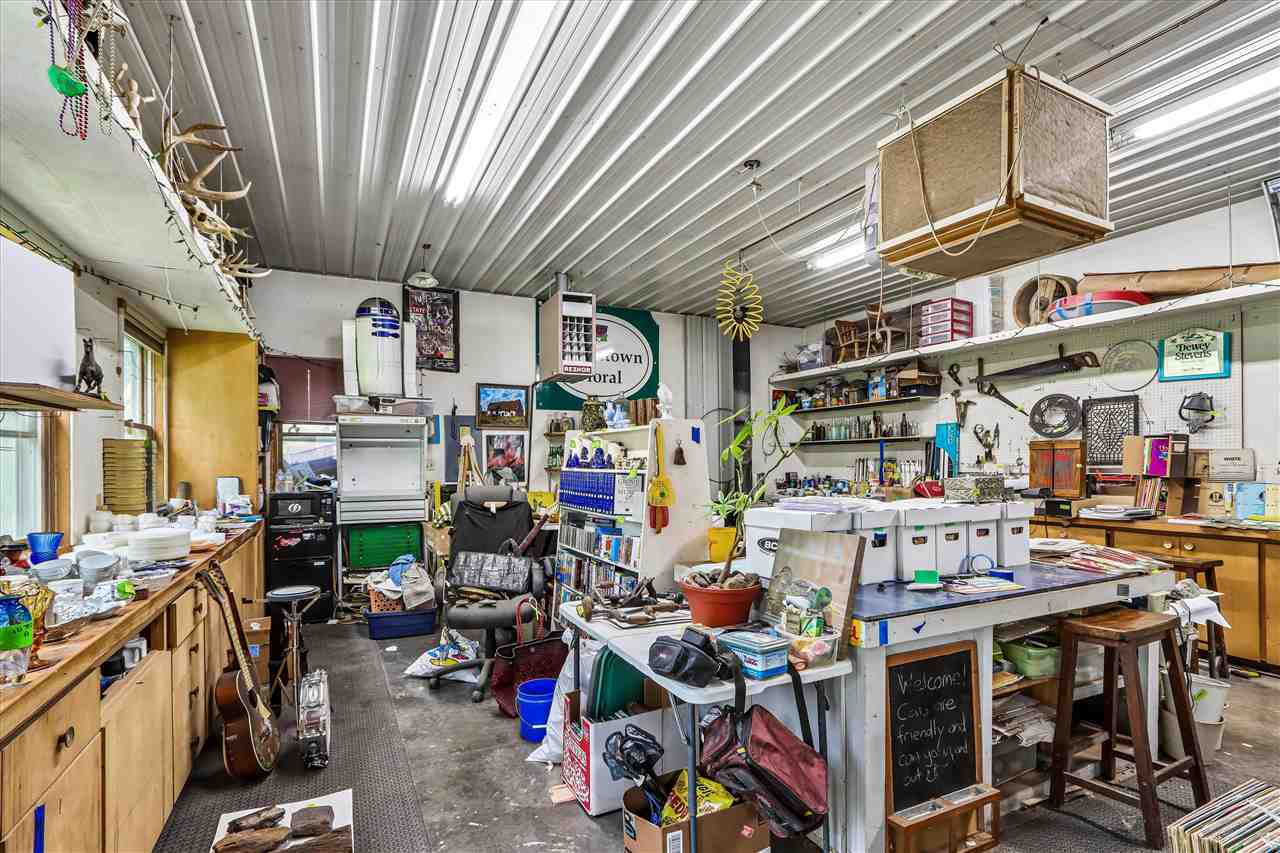 3244 170th Street Riverside IA 52327